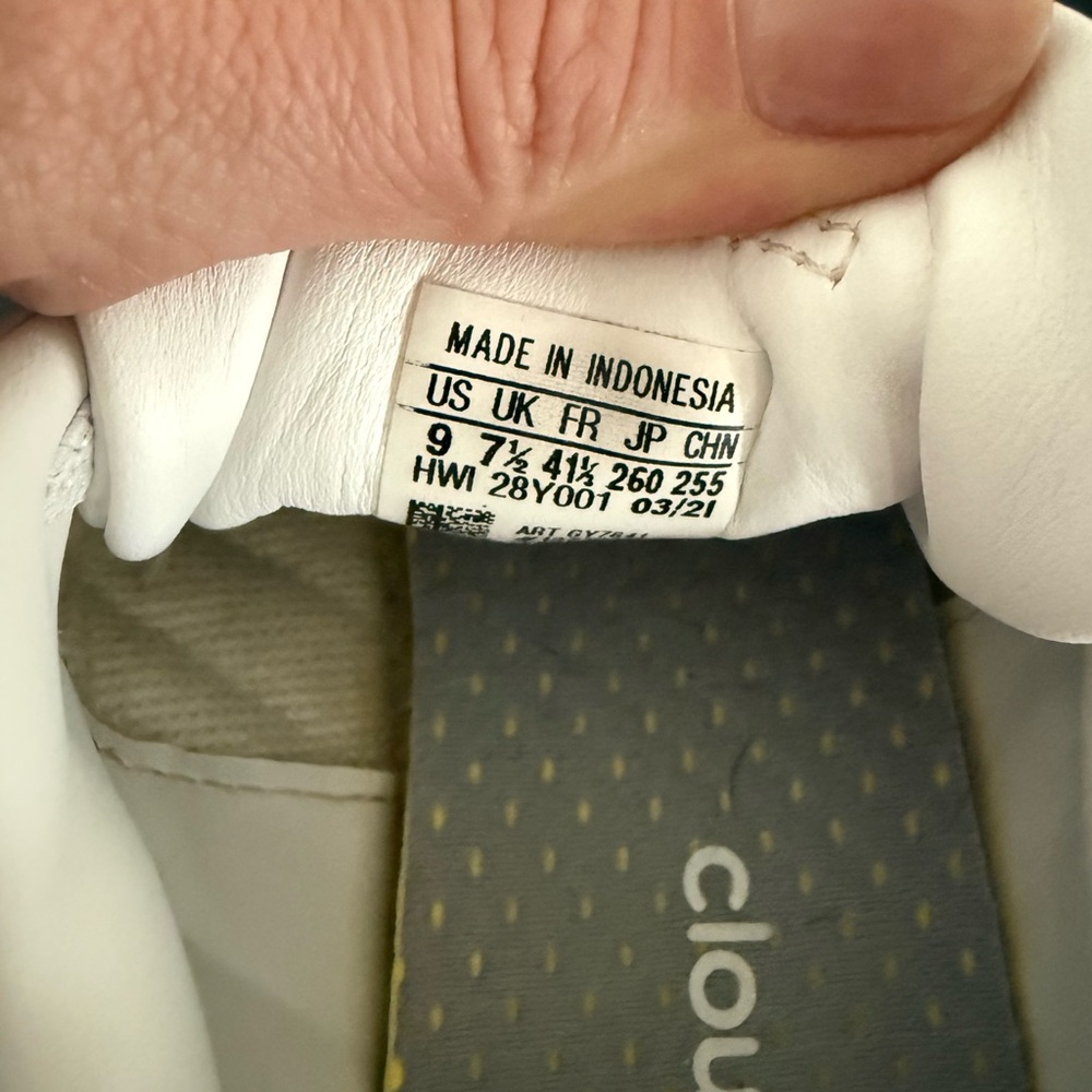 Adidas White Shoes with Light Blue Details - Picture 6 of 6